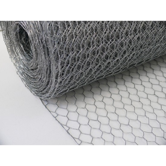 Chicken Mesh 900mm x 25m Roll With 13mm Holes (22g)